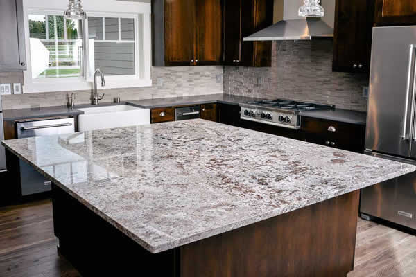 Granite and Quartz Countertop